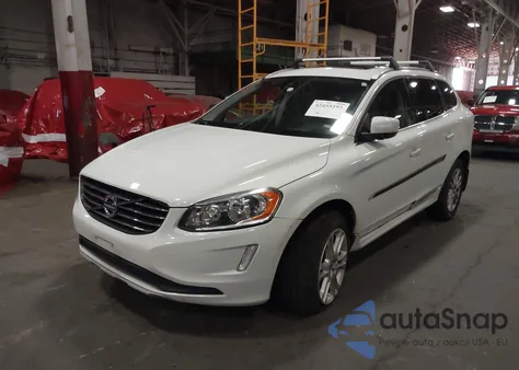 2016 Volvo Xc60 T5 Premier из США, поврежденный, VIN YV4612RK4G2786016